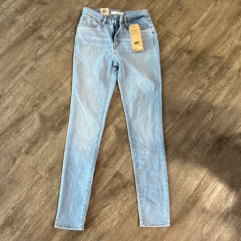 Levi’s sculpt high rise skinny jeans